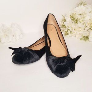 BRAND NEW Fioni Black Velvet Flats